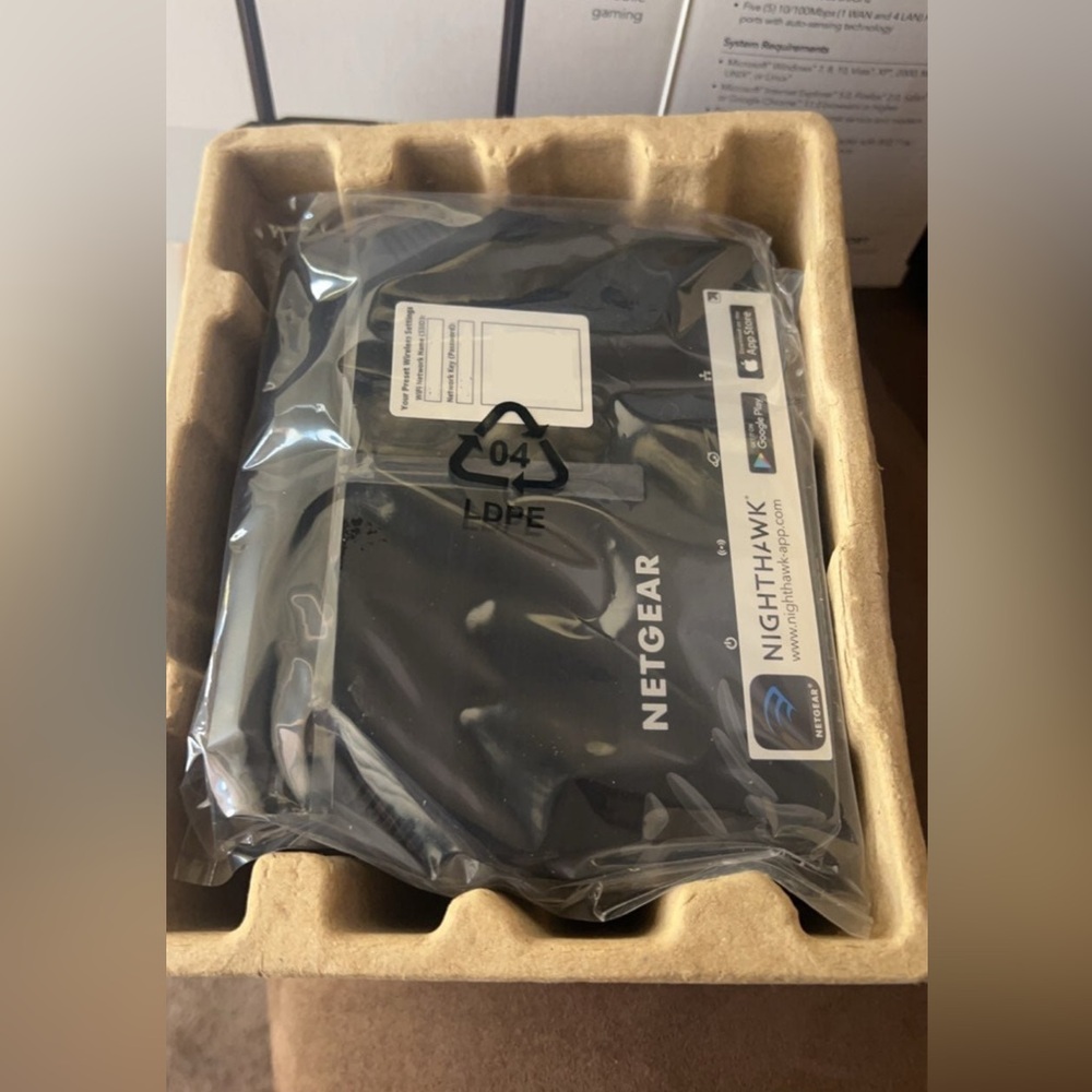 NetGear AC1000 WiFi 5 Router - Picture 5 of 7